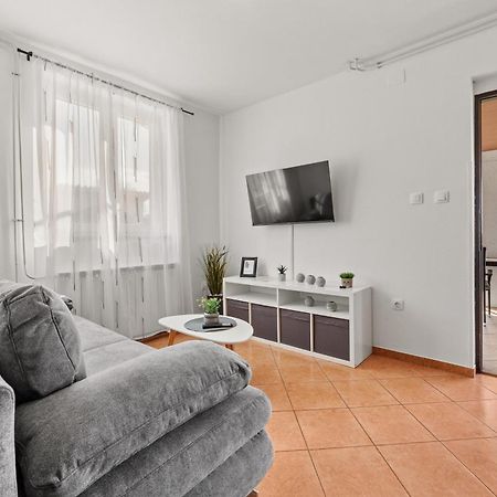 Apartment Danica Valtura エクステリア 写真